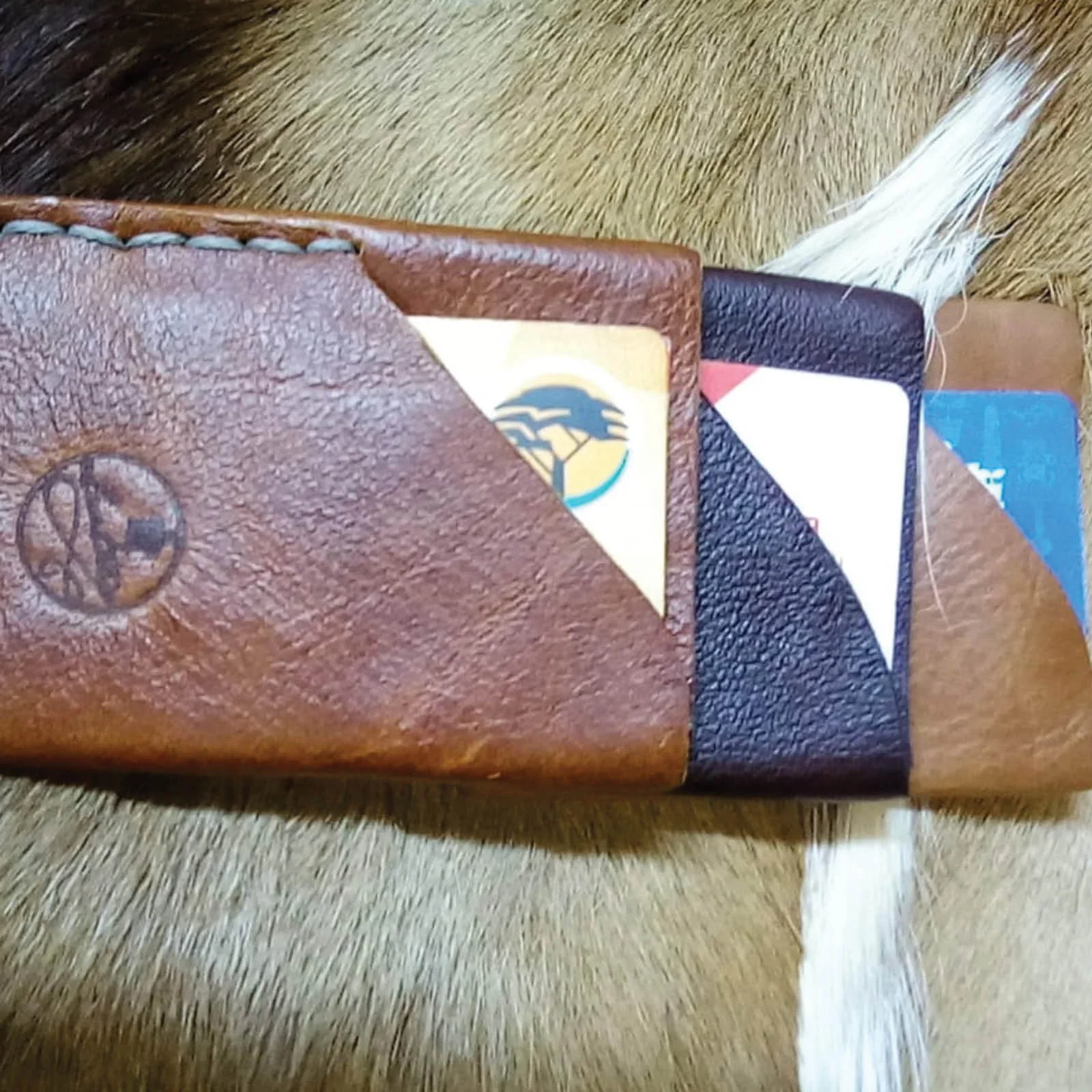 slim leather card holder variation2 slim leather card holder variation2